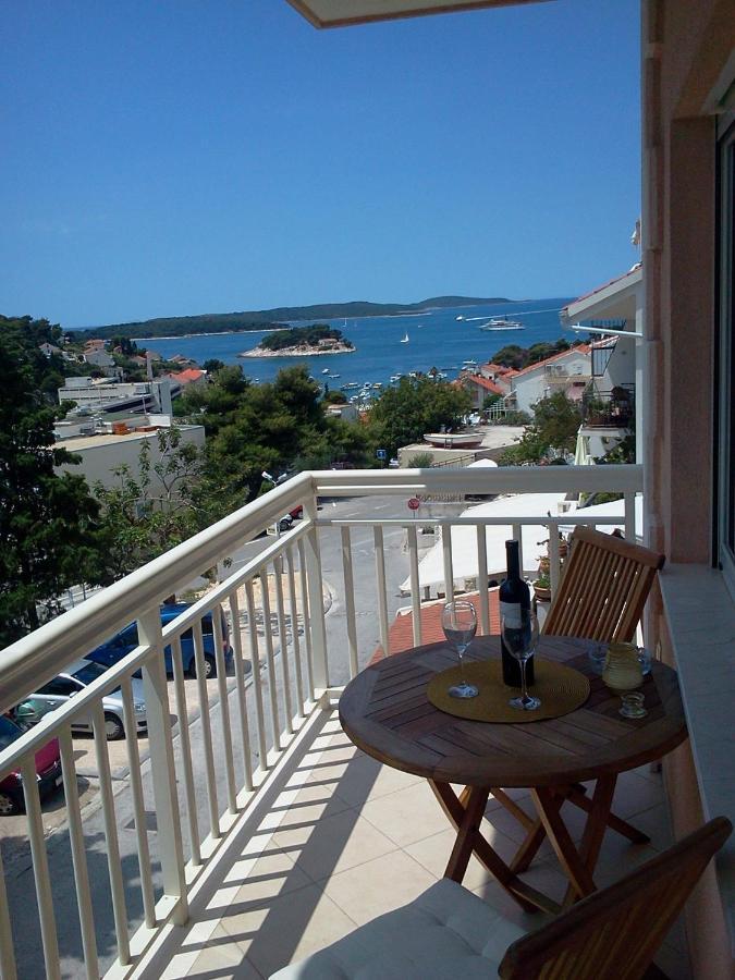 Apartments Jani Hvar Town Habitación foto